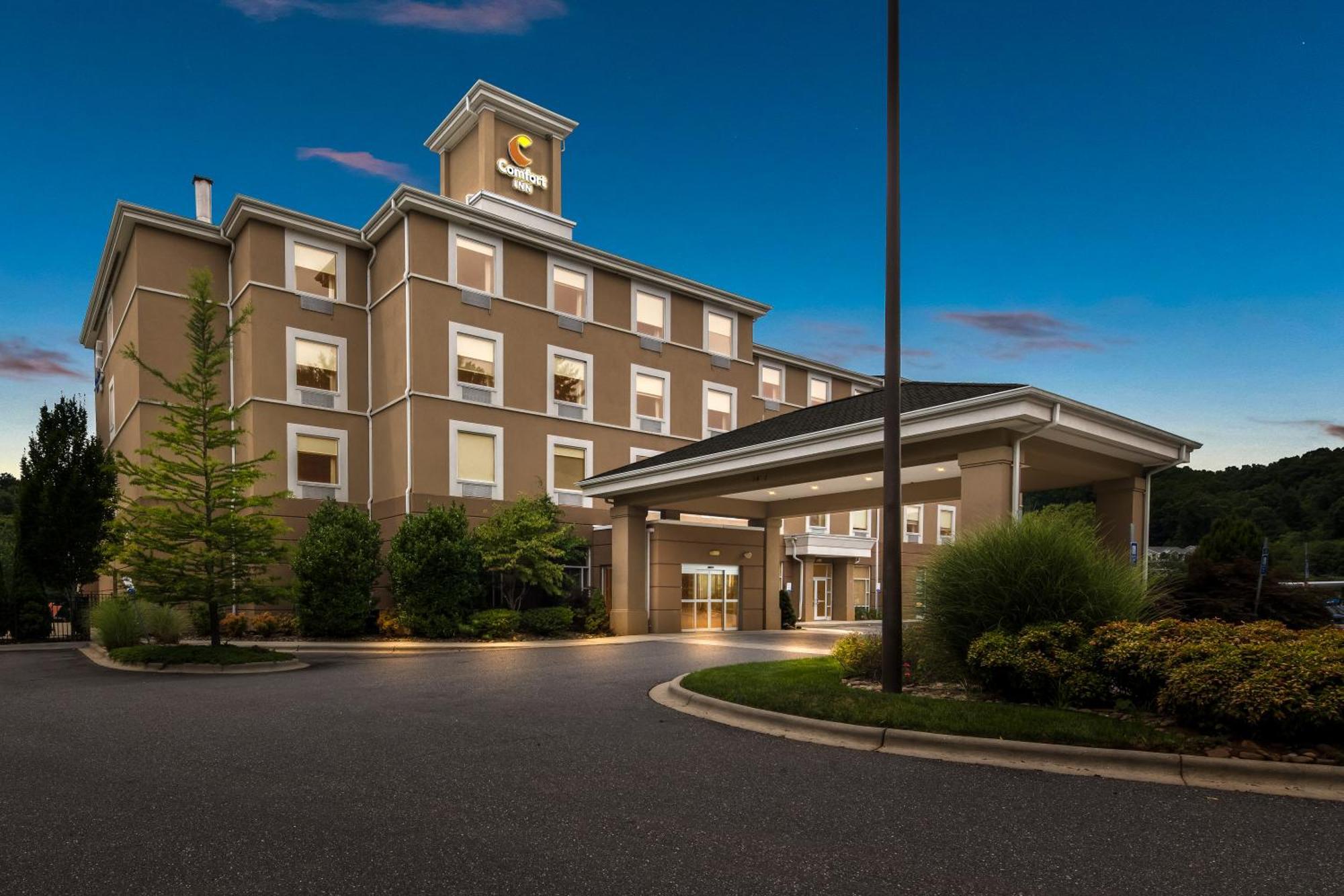 Hotel Comfort Sylva - Cullowhee 2*